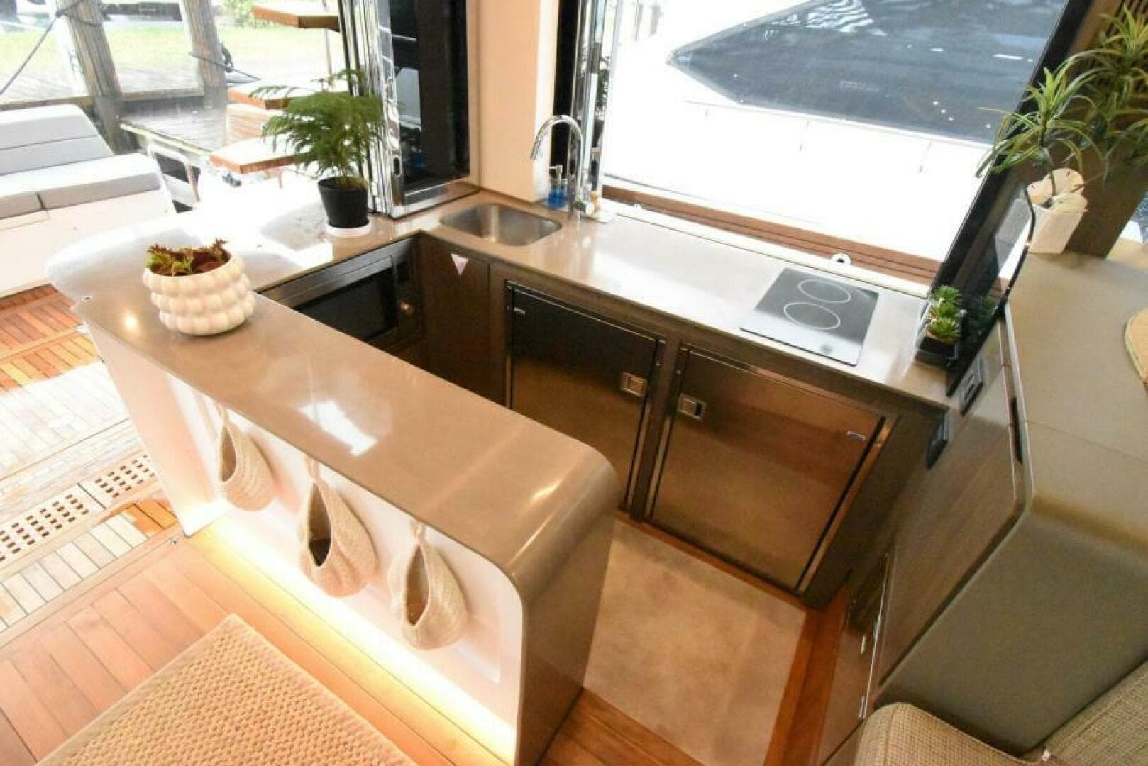 2024 Okean 52 Flybridge