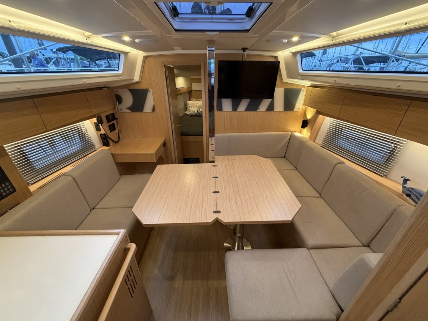 2022 Bavaria C38