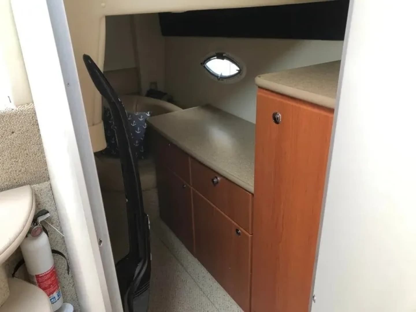 2006 Bayliner 325