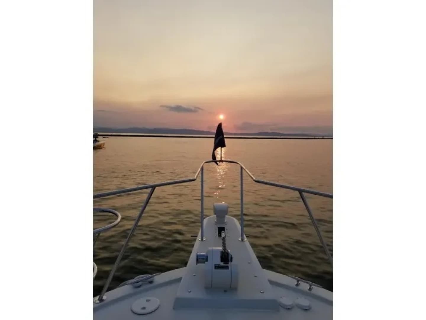 1989 Chris-Craft Catalina 381