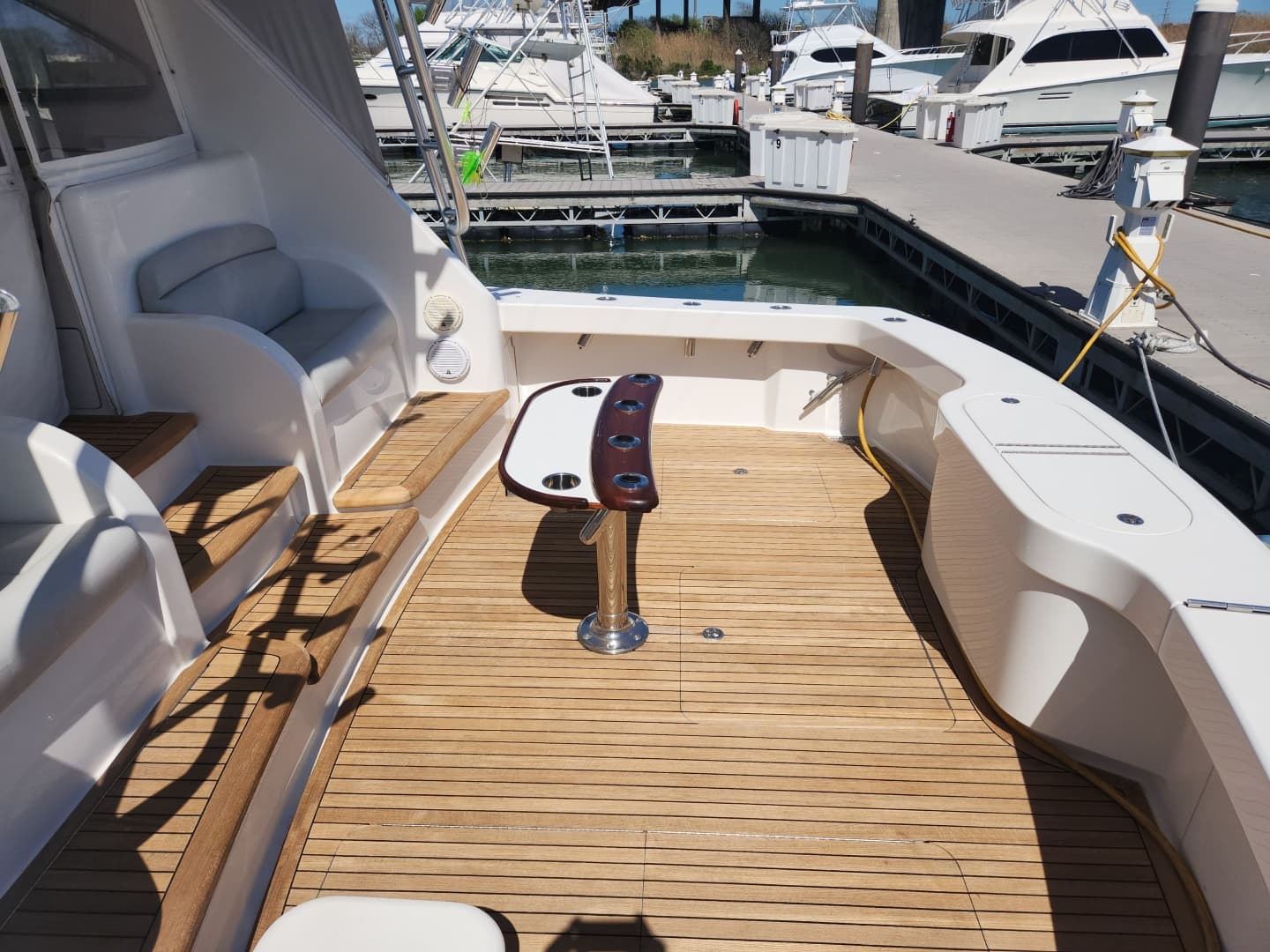 2018 Viking 48 Sport Tower