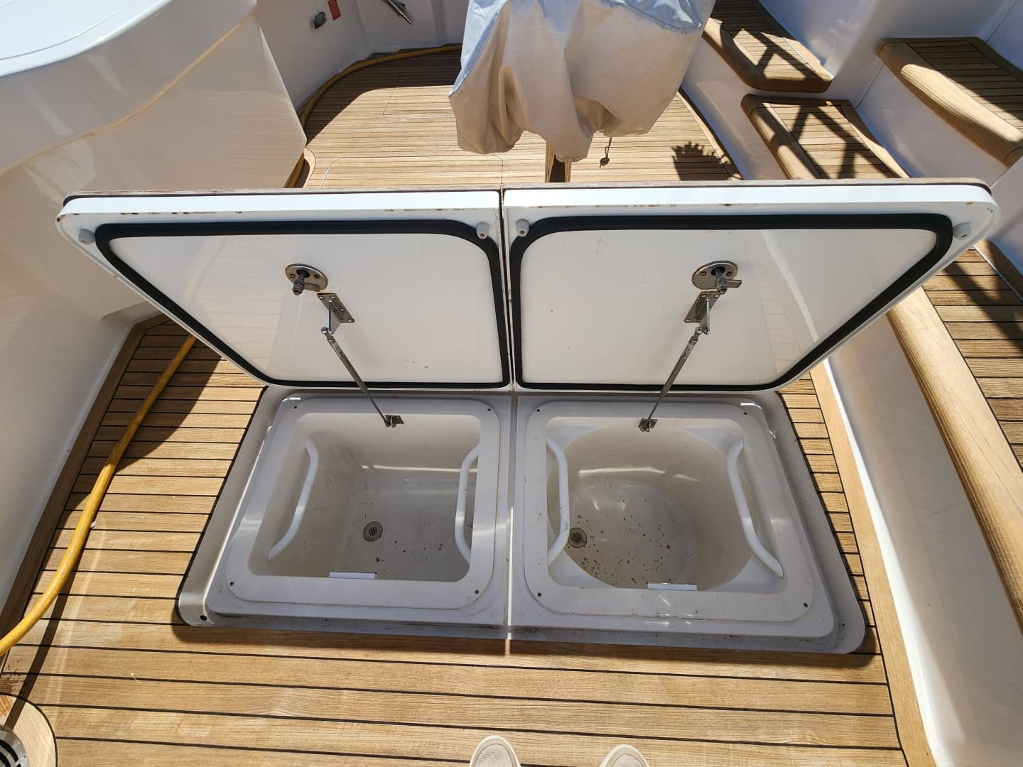 2018 Viking 48 Sport Tower