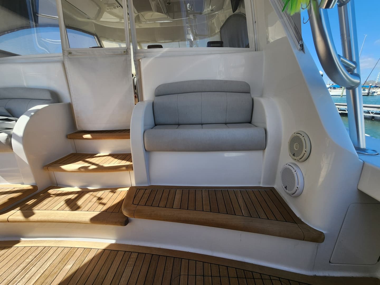 2018 Viking 48 Sport Tower