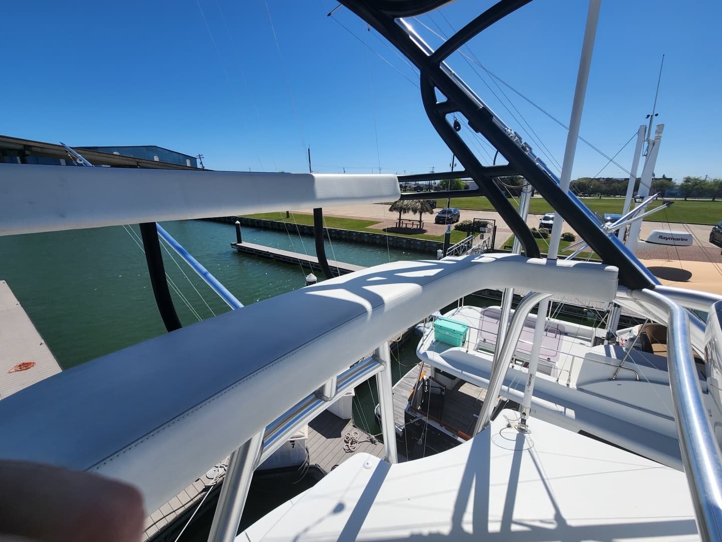 2018 Viking 48 Sport Tower