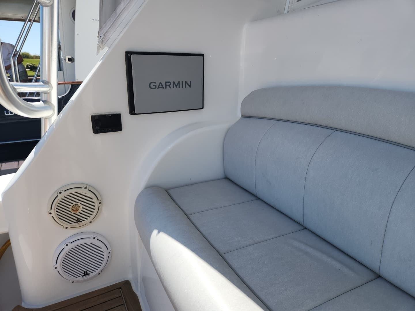 2018 Viking 48 Sport Tower