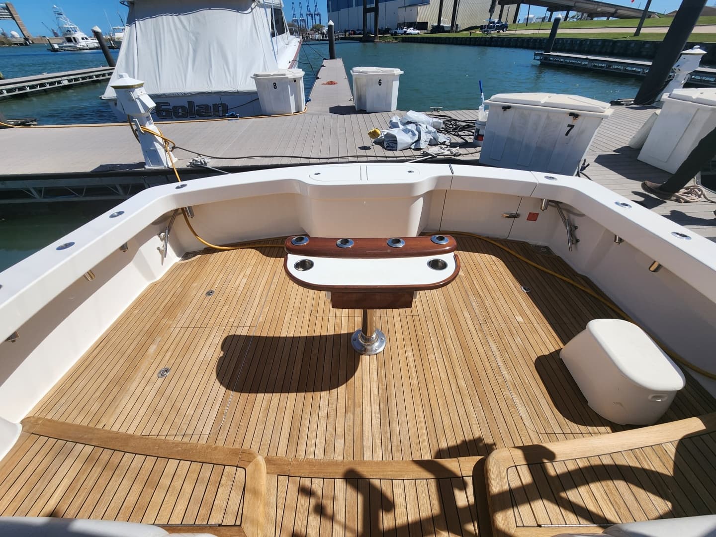 2018 Viking 48 Sport Tower