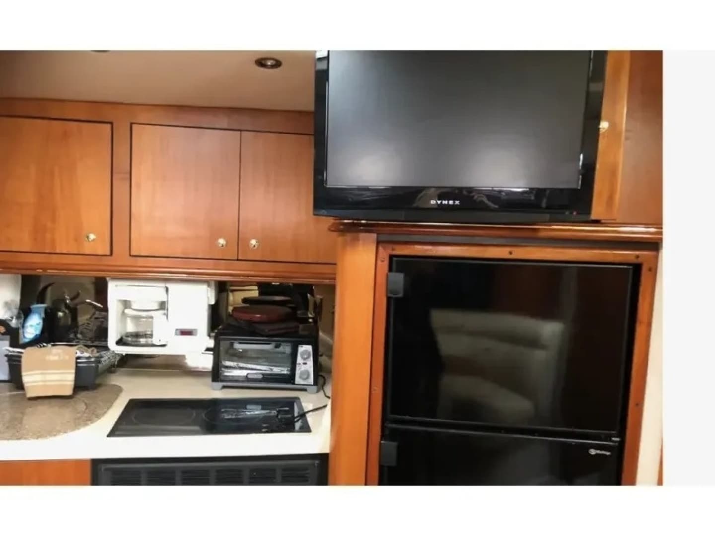 2002 Cruisers 3870