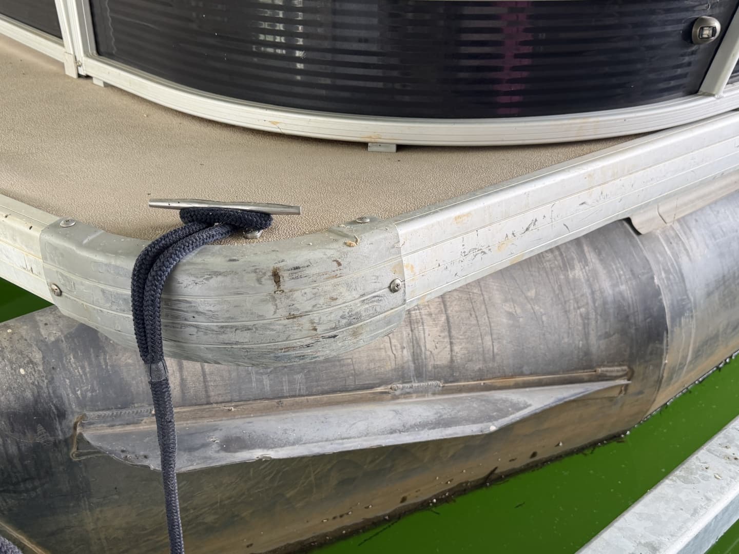 2019 Sweetwater 2386 Cruise Pontoon