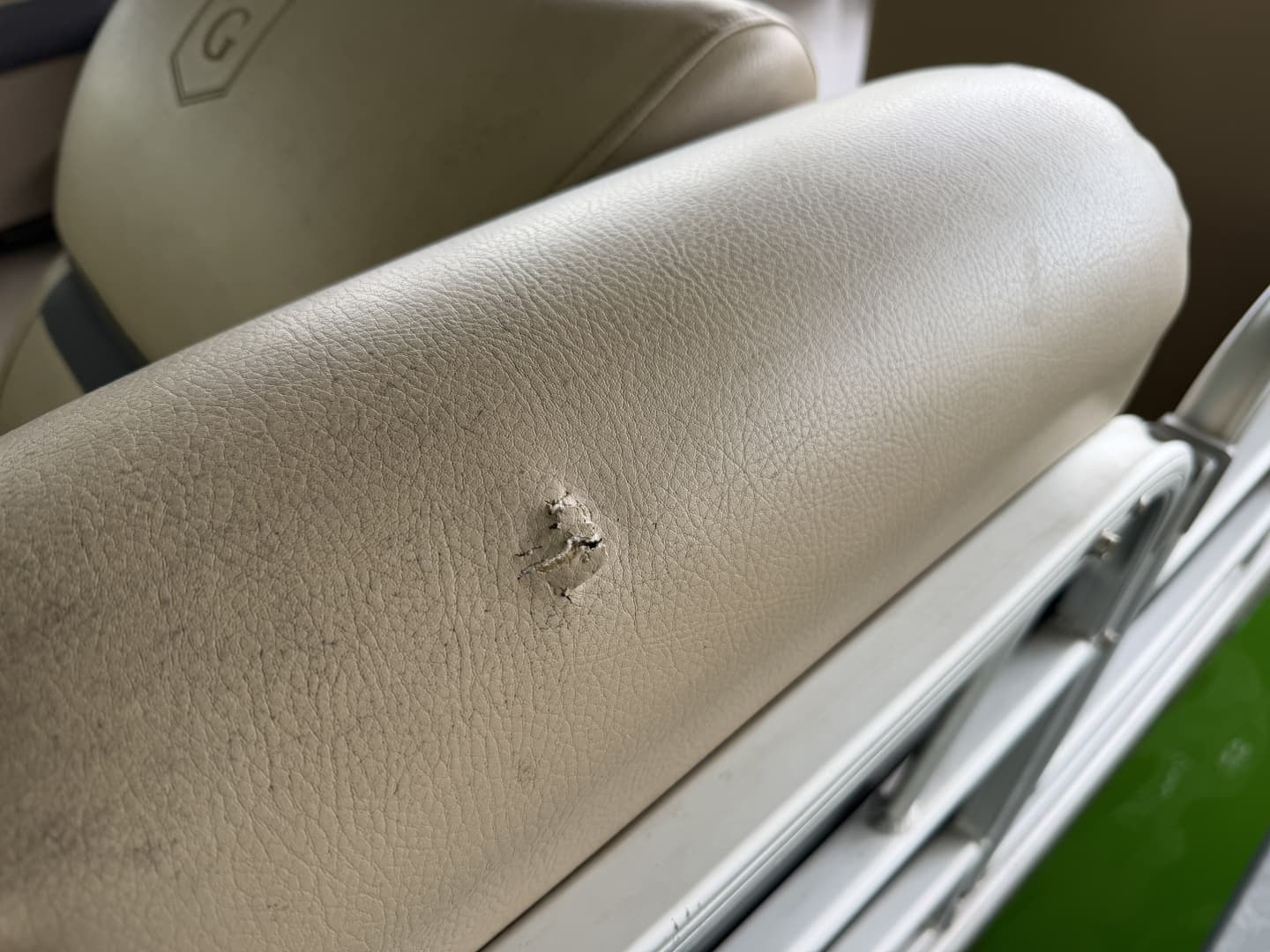 2019 Sweetwater 2386 Cruise Pontoon