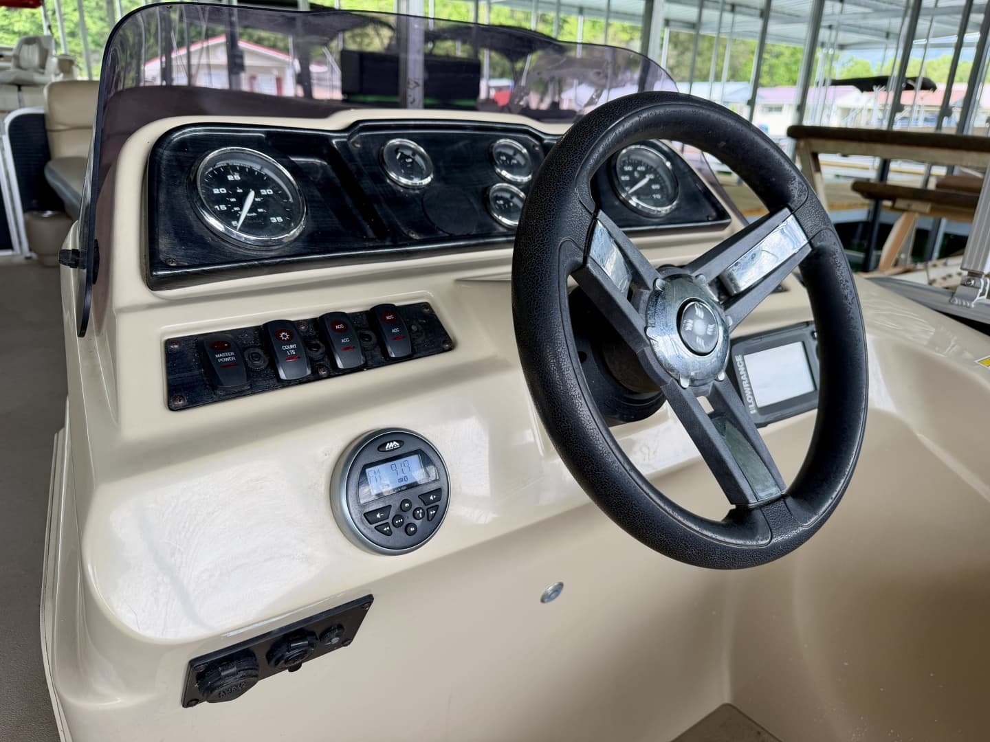 2019 Sweetwater 2386 Cruise Pontoon