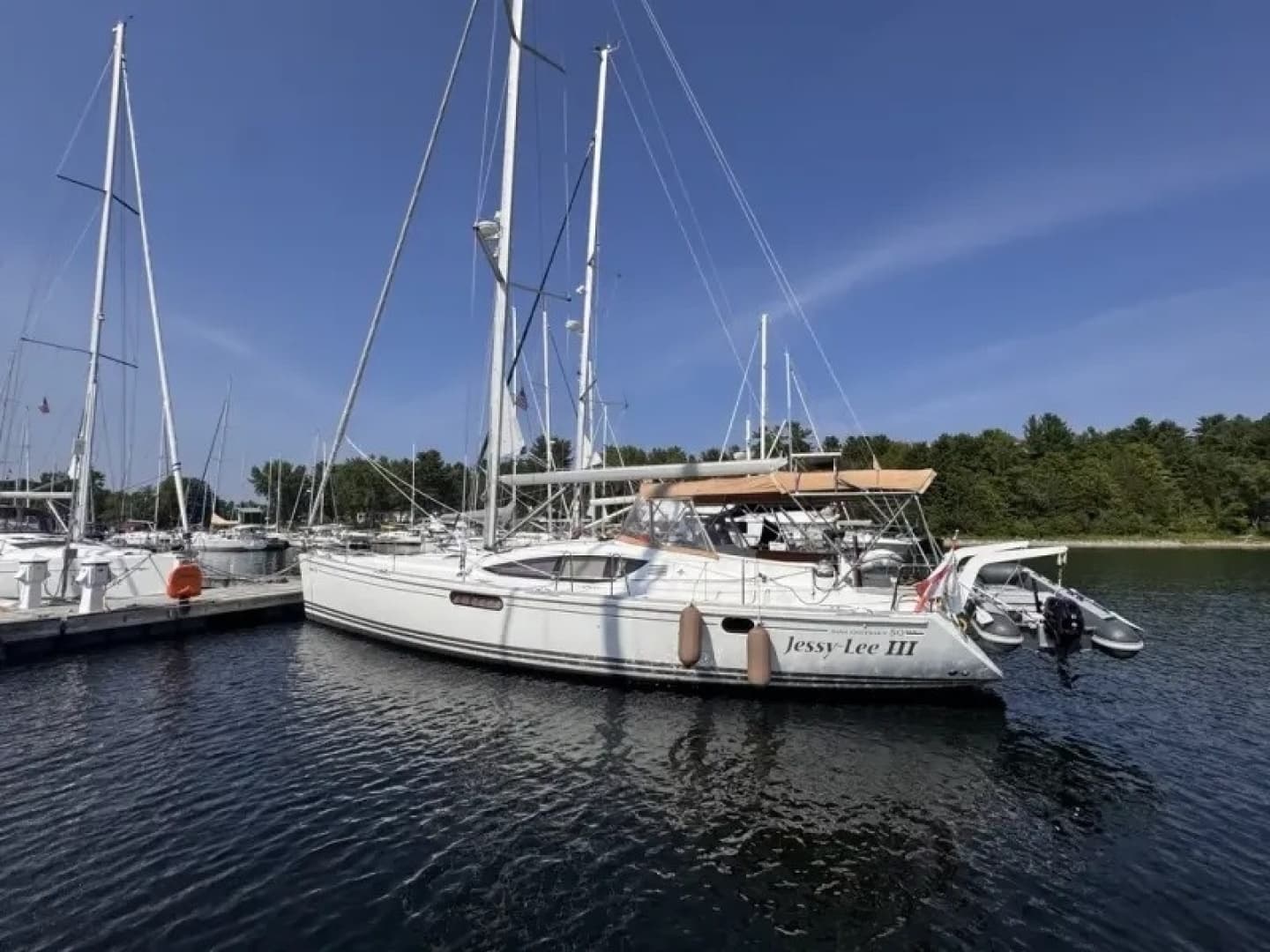 2011 Jeanneau 50 Deck Saloon