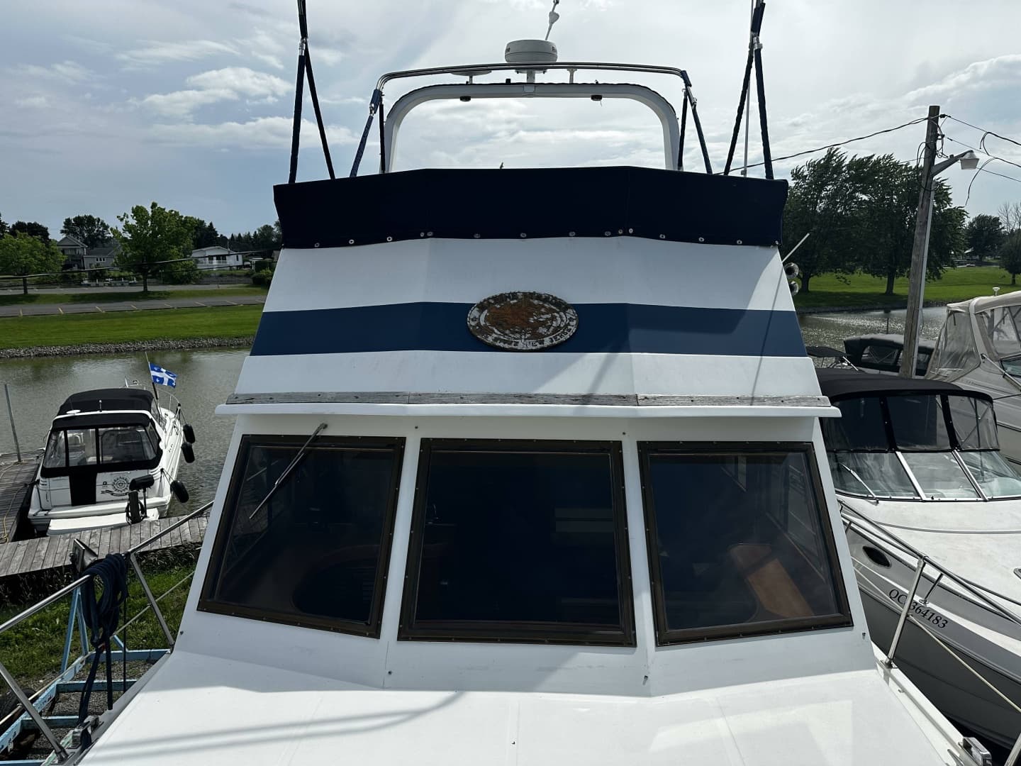 1990 Marine Trader 