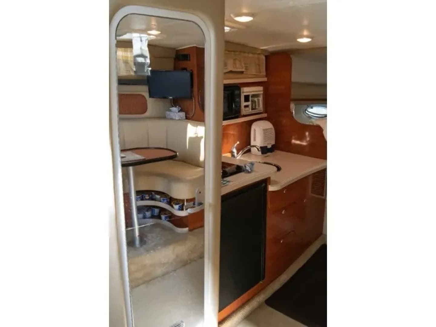 2003 Rinker Fieste Vee 342