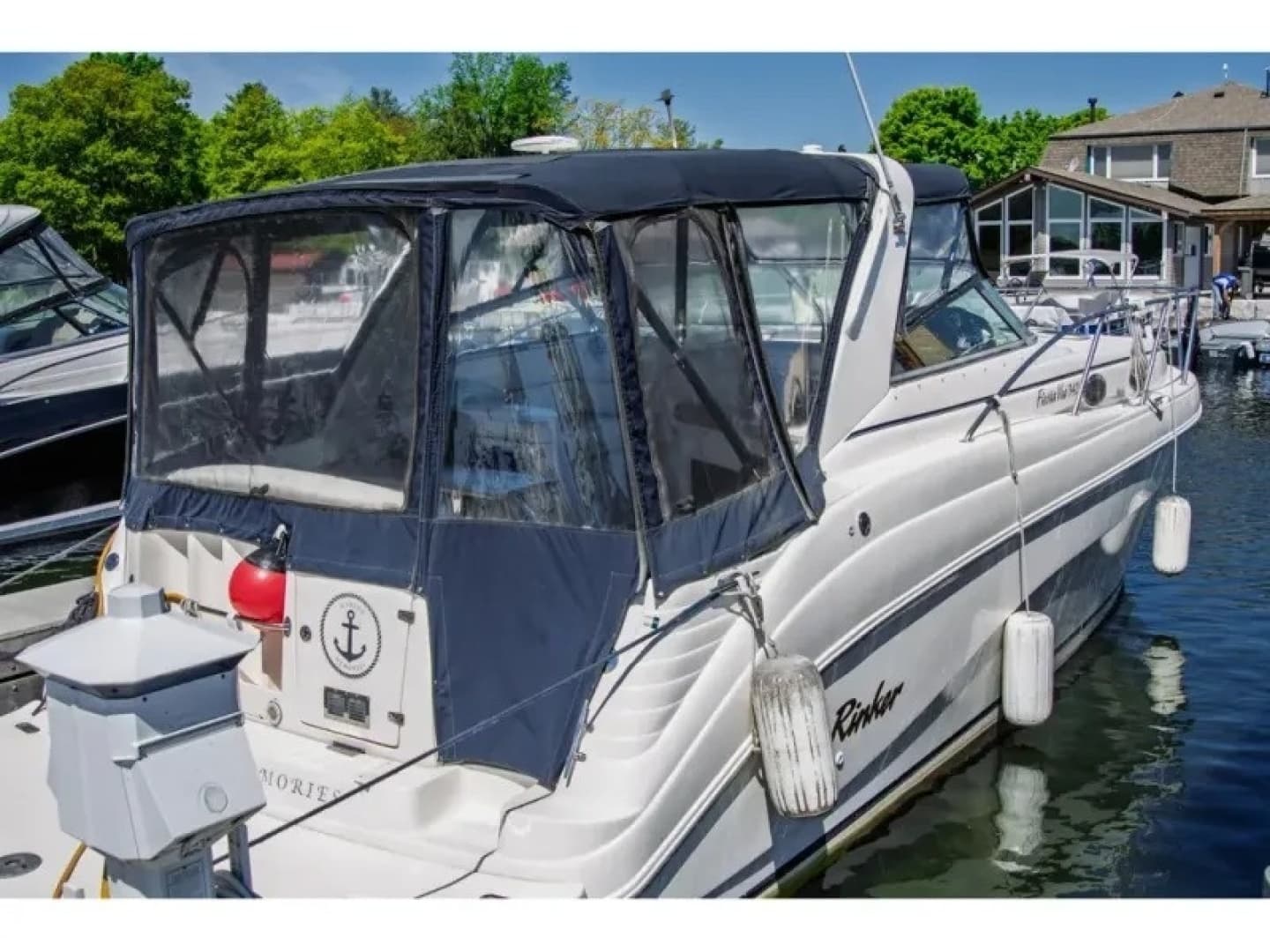 2003 Rinker Fieste Vee 342