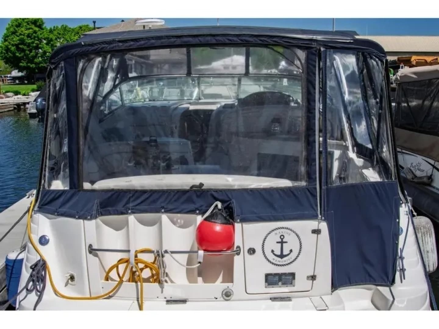 2003 Rinker Fieste Vee 342