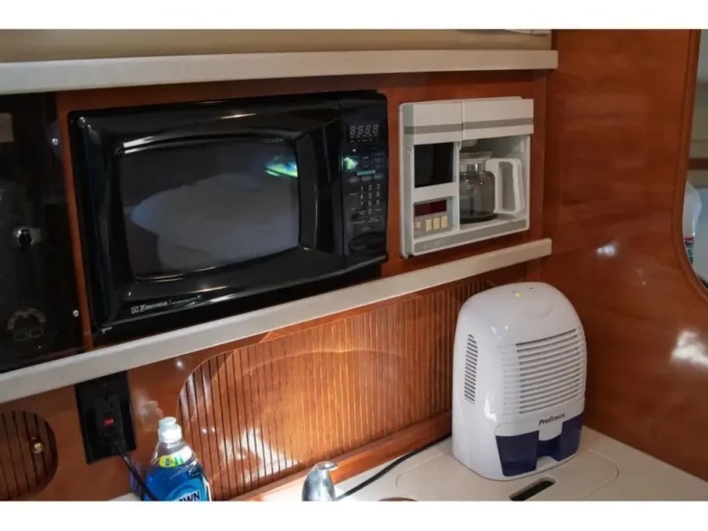 2003 Rinker Fieste Vee 342