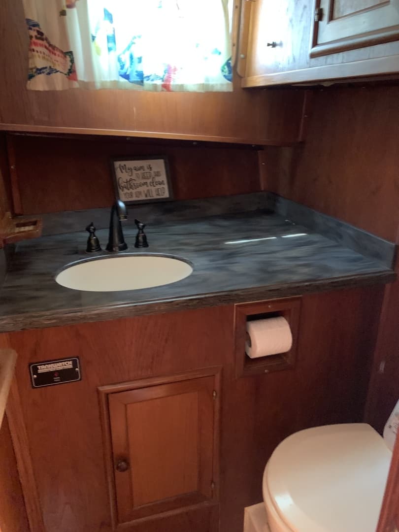 1986 Marine Trader La Belle