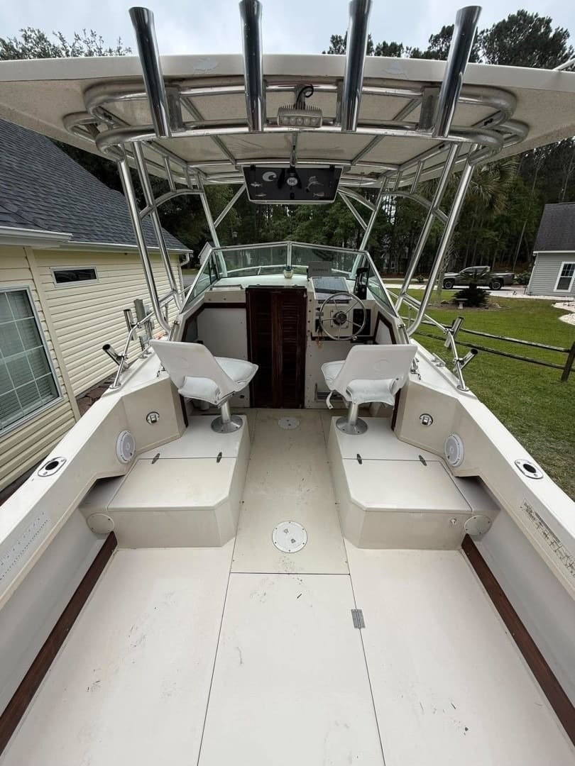 1981 Grady-White 220 Bimini