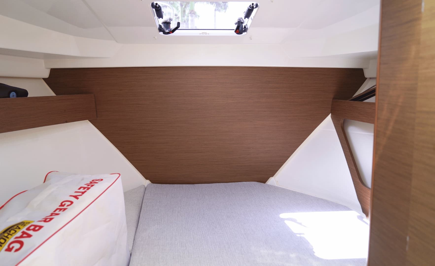 2023 Jeanneau NC 795 S2