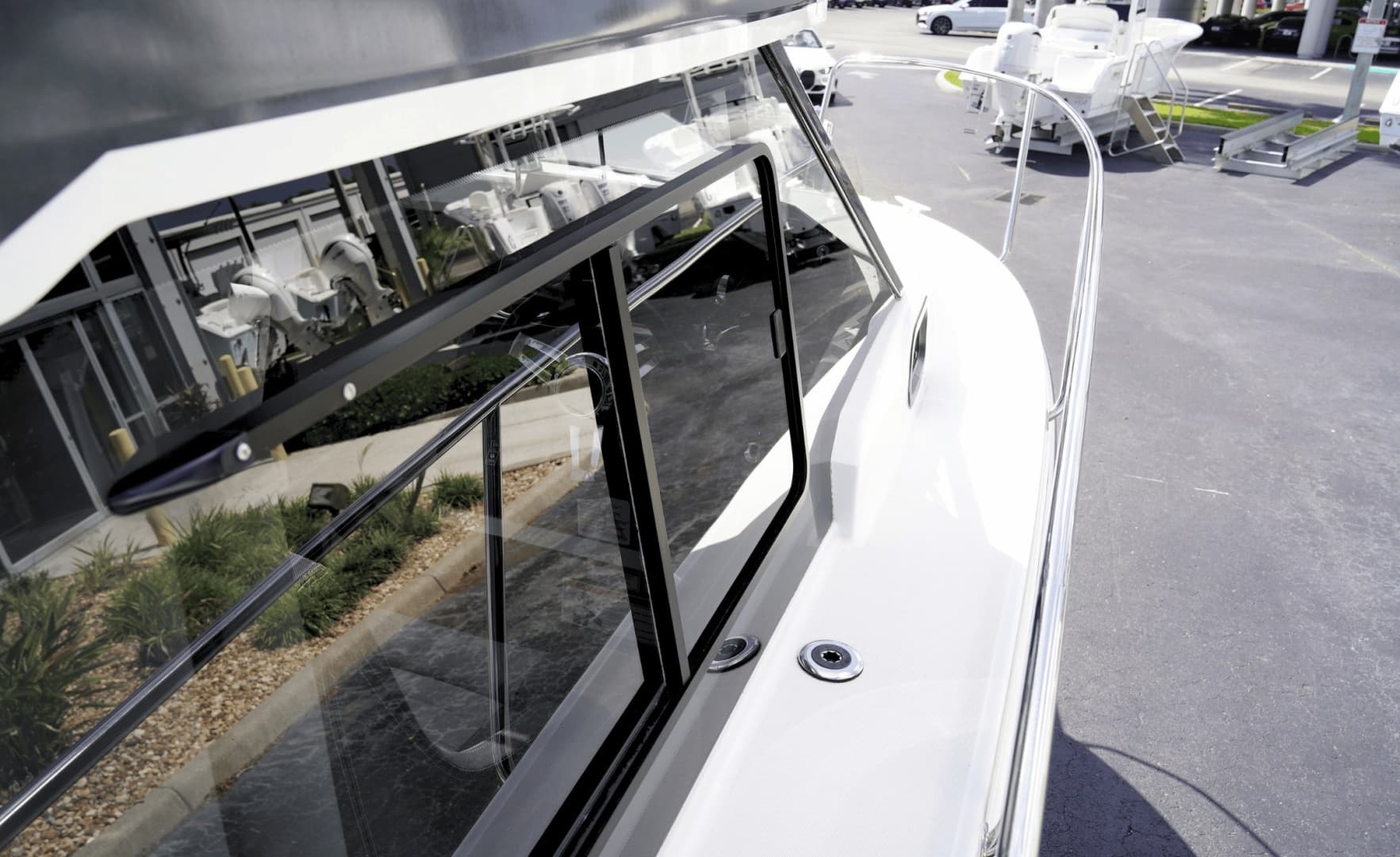 2023 Jeanneau NC 795 S2