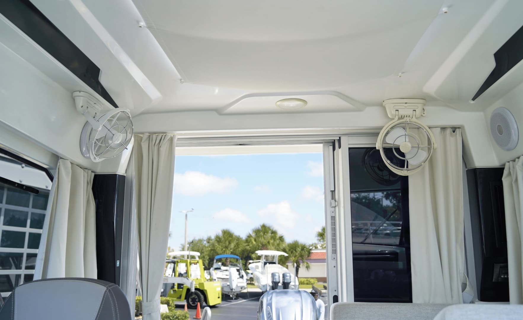 2023 Jeanneau NC 795 S2