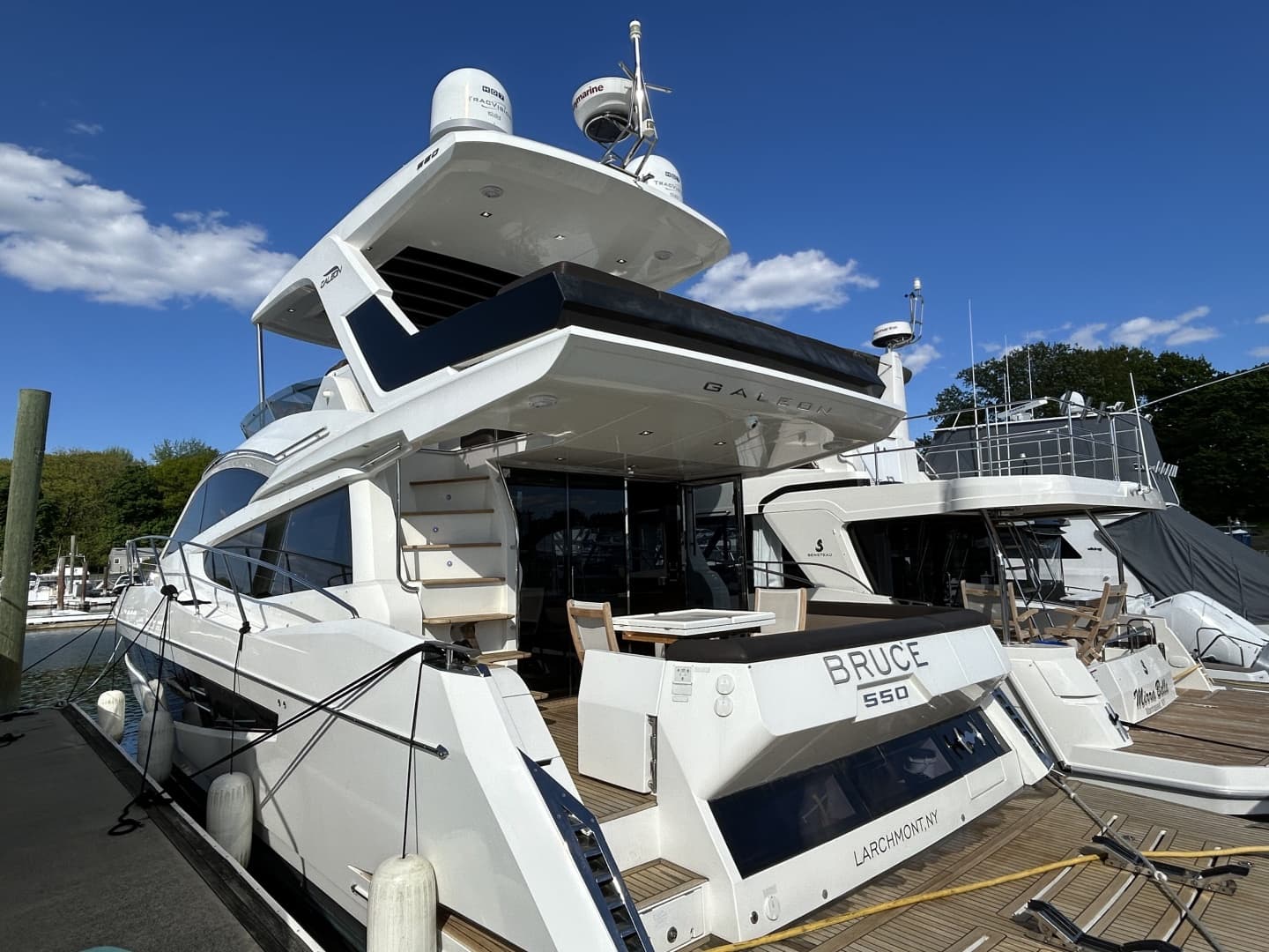 2019 Galeon 550 FLY