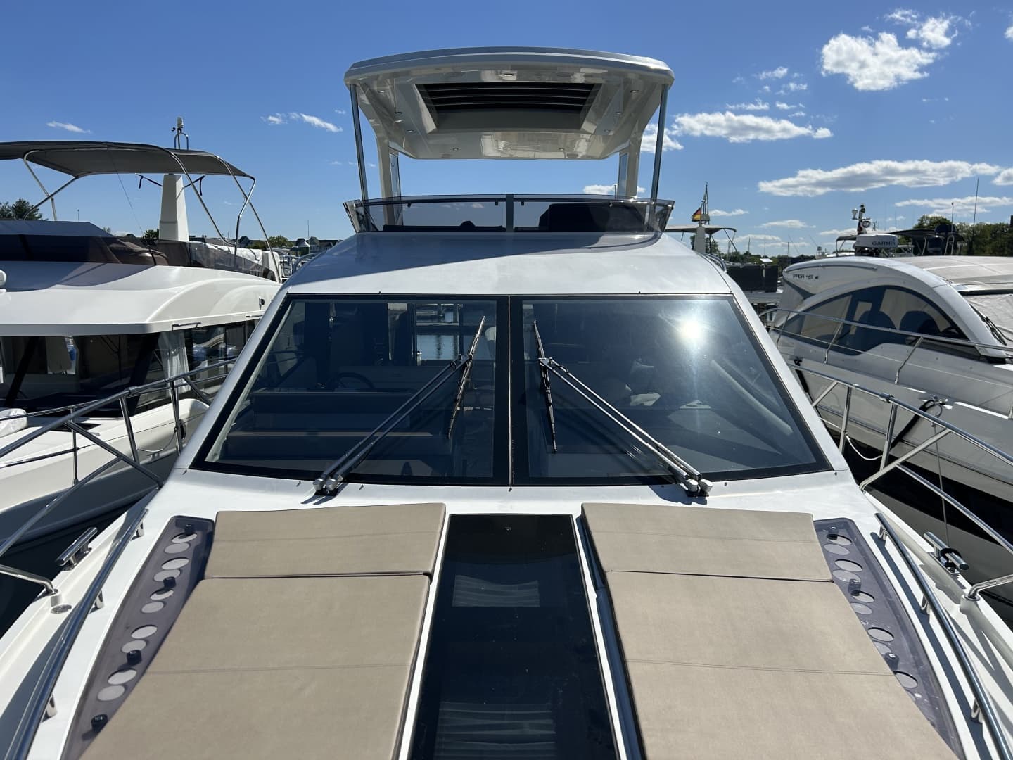 2019 Galeon 550 FLY