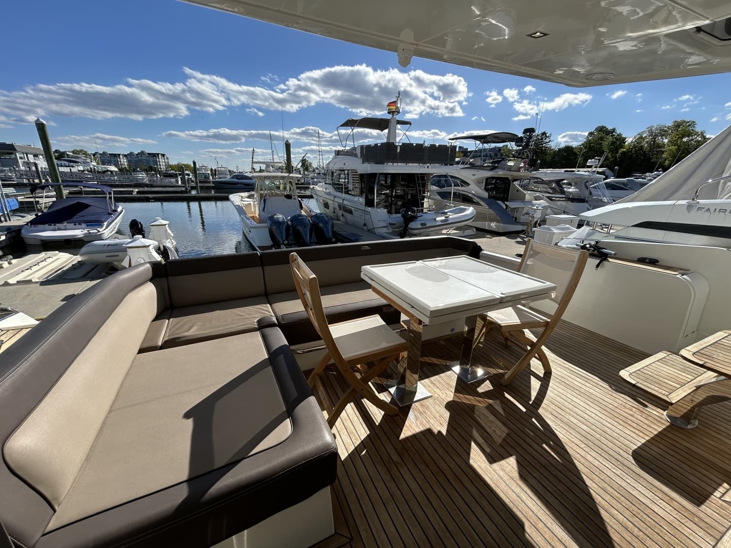 2019 Galeon 550 FLY