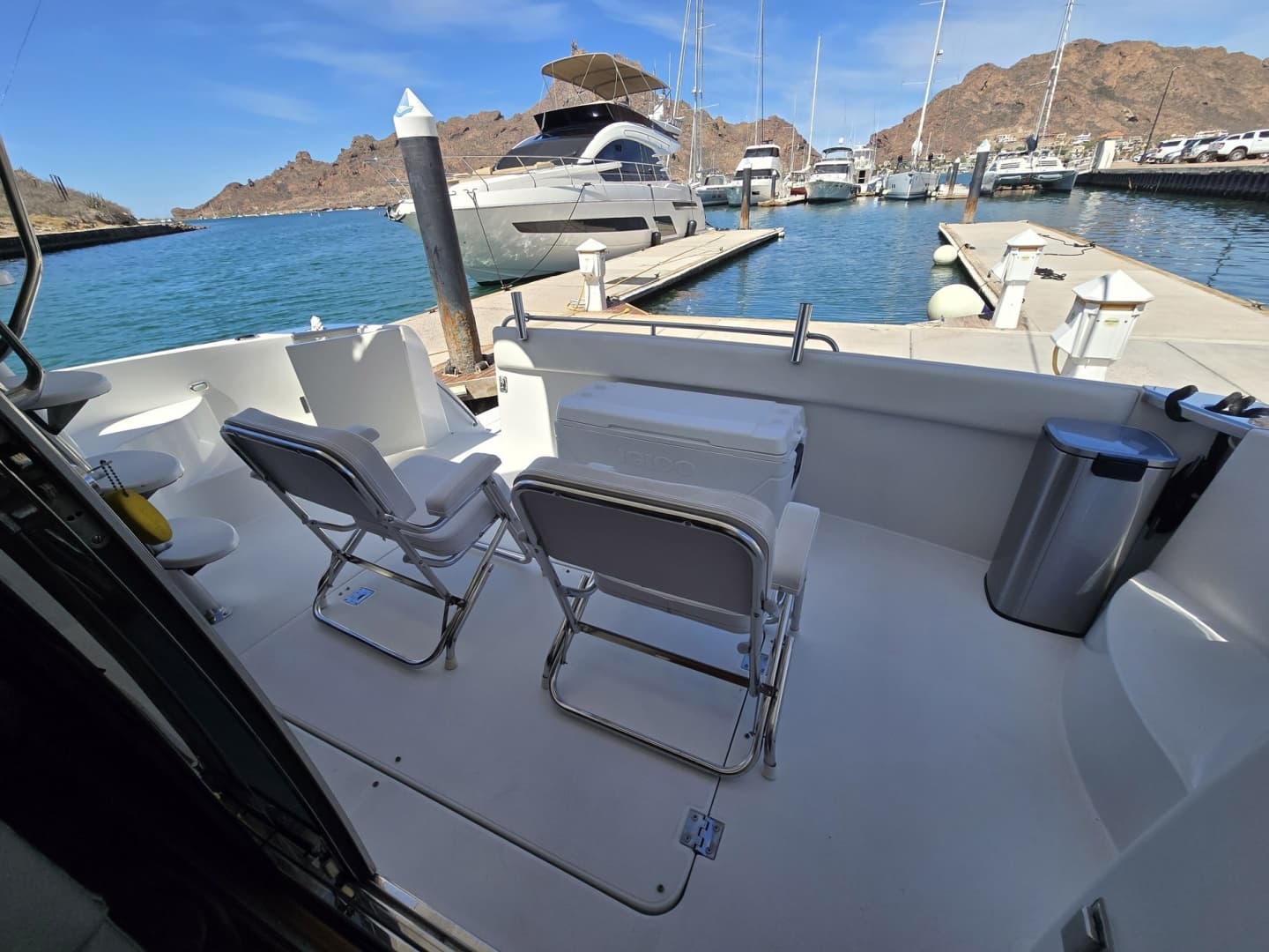 2001 Carver 570 Voyager Pilothouse