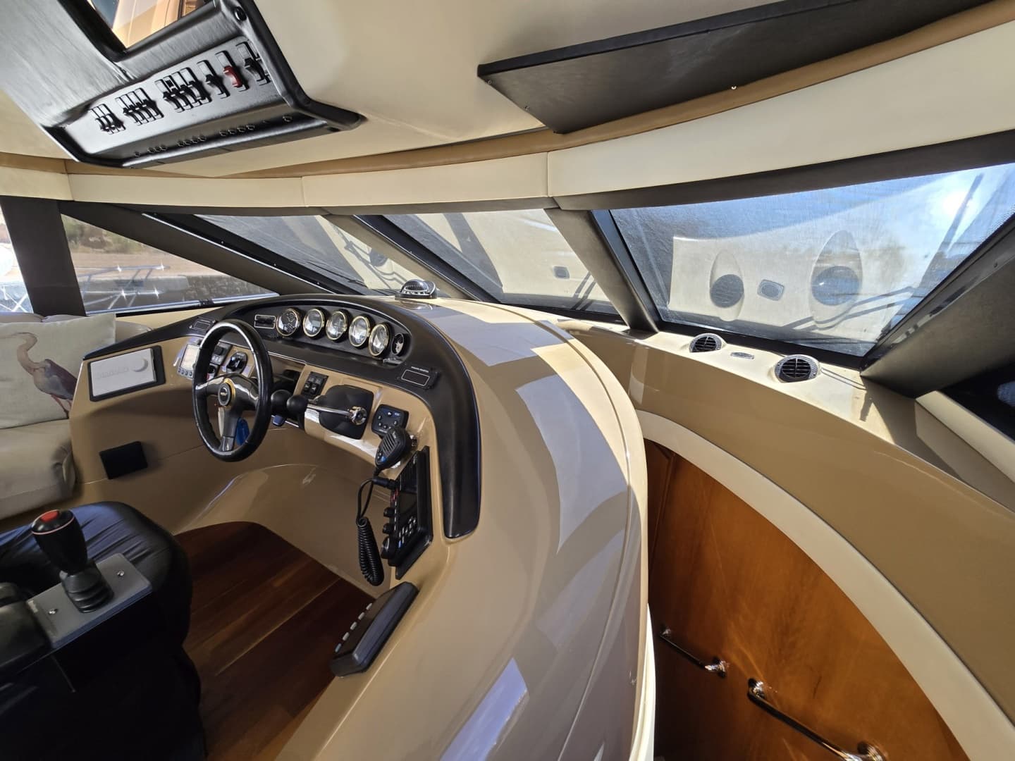 2001 Carver 570 Voyager Pilothouse