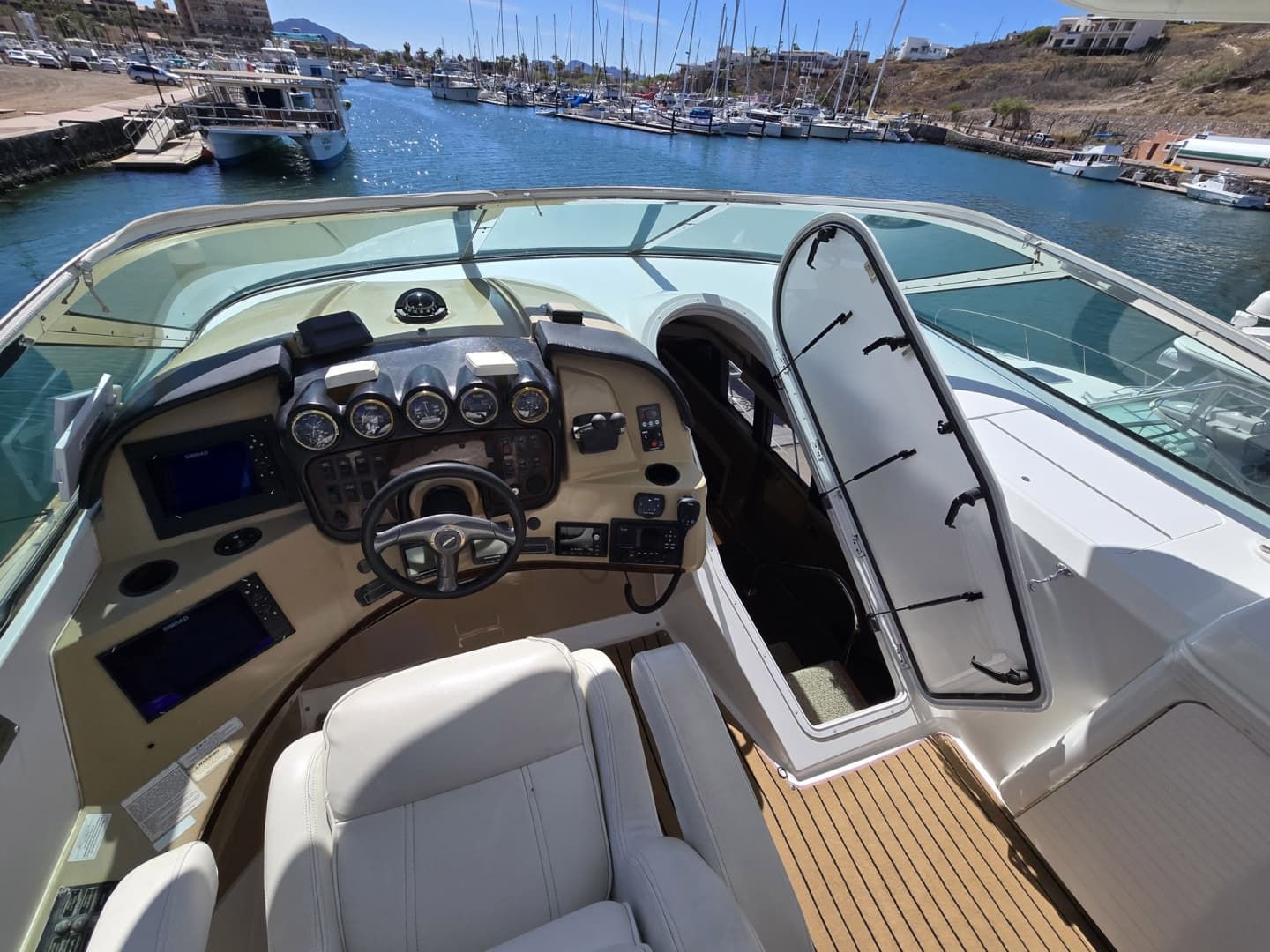 2001 Carver 570 Voyager Pilothouse