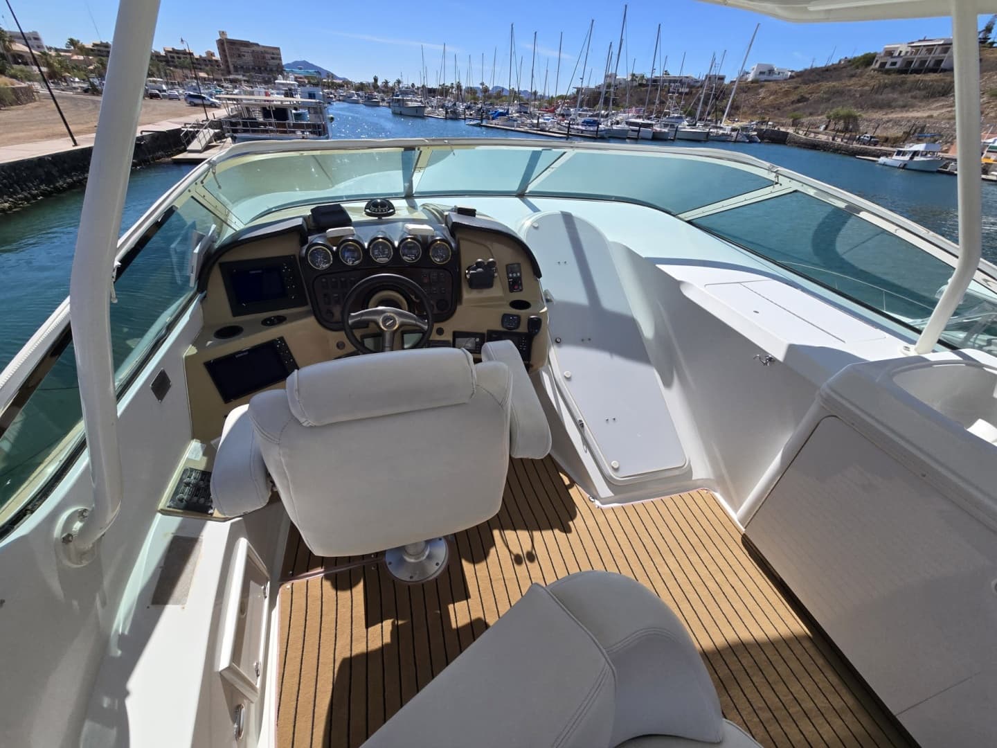 2001 Carver 570 Voyager Pilothouse