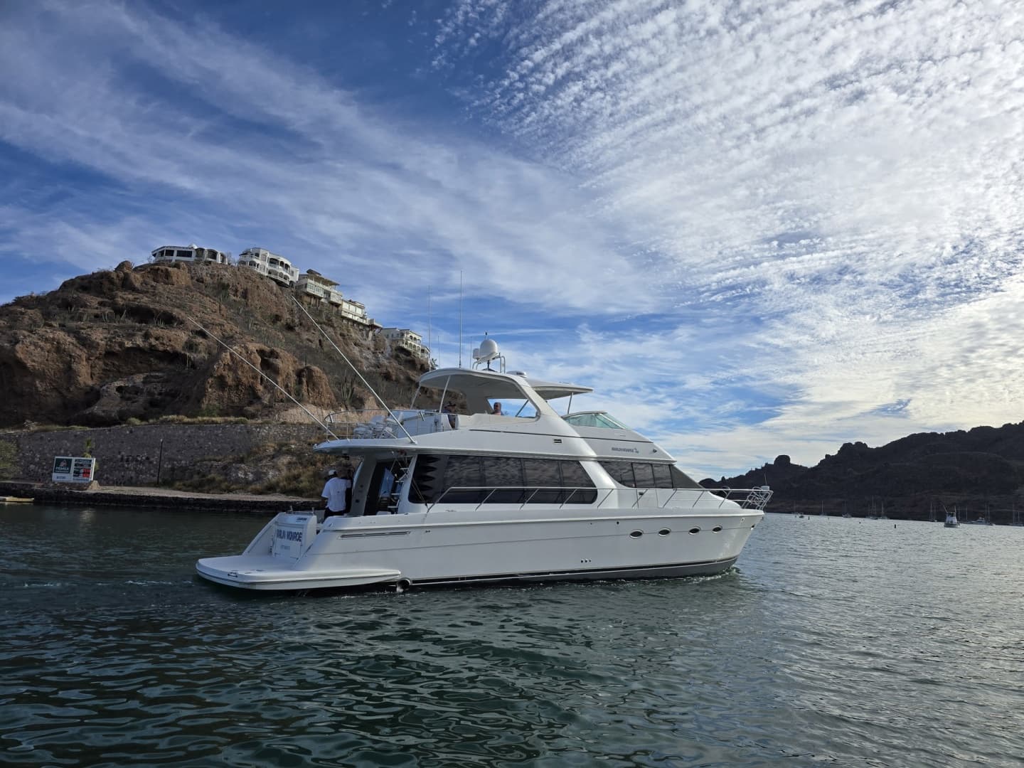 2001 Carver 570 Voyager Pilothouse
