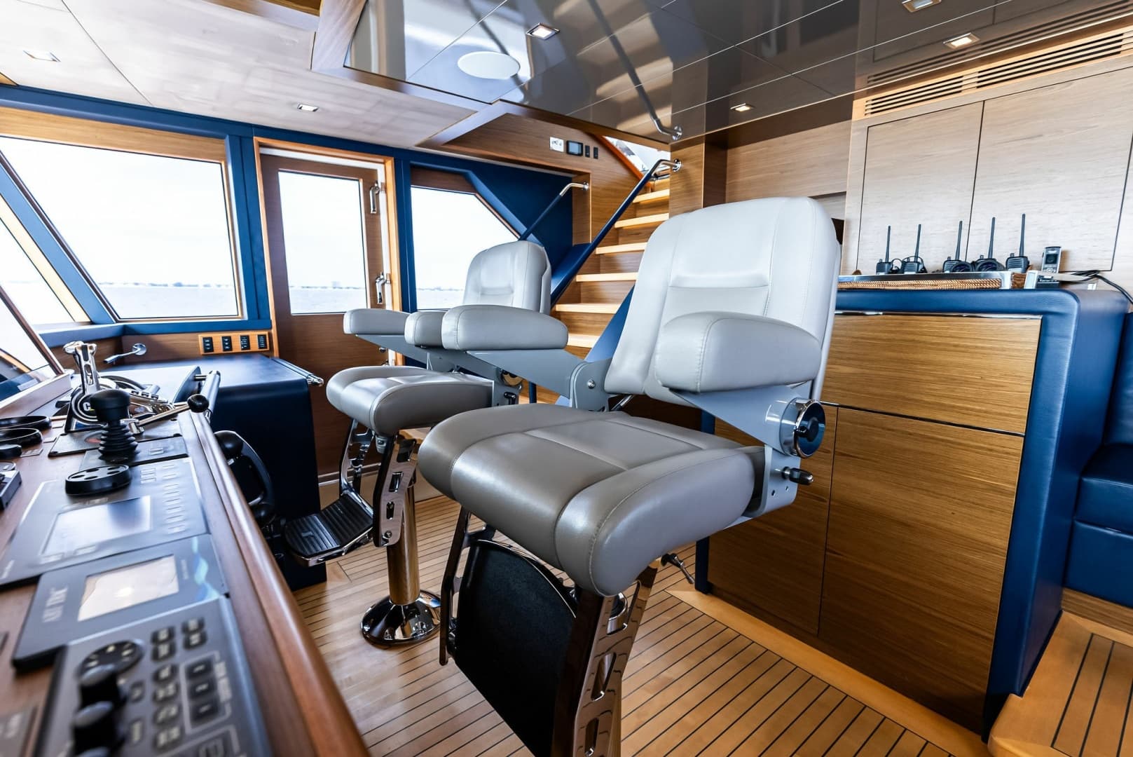 Captain and Companion chair