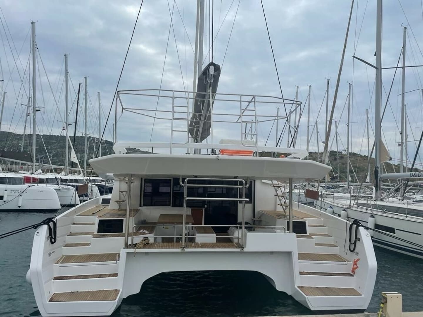 2021 Dufour 48