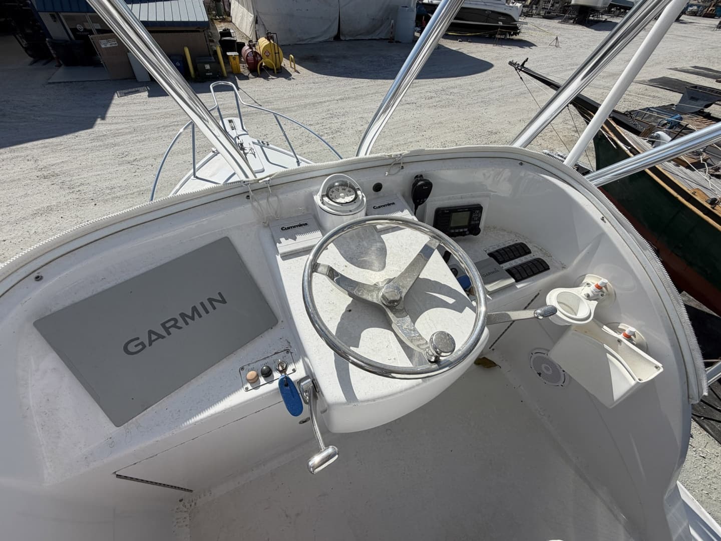 1977 Bertram 31 Flybridge