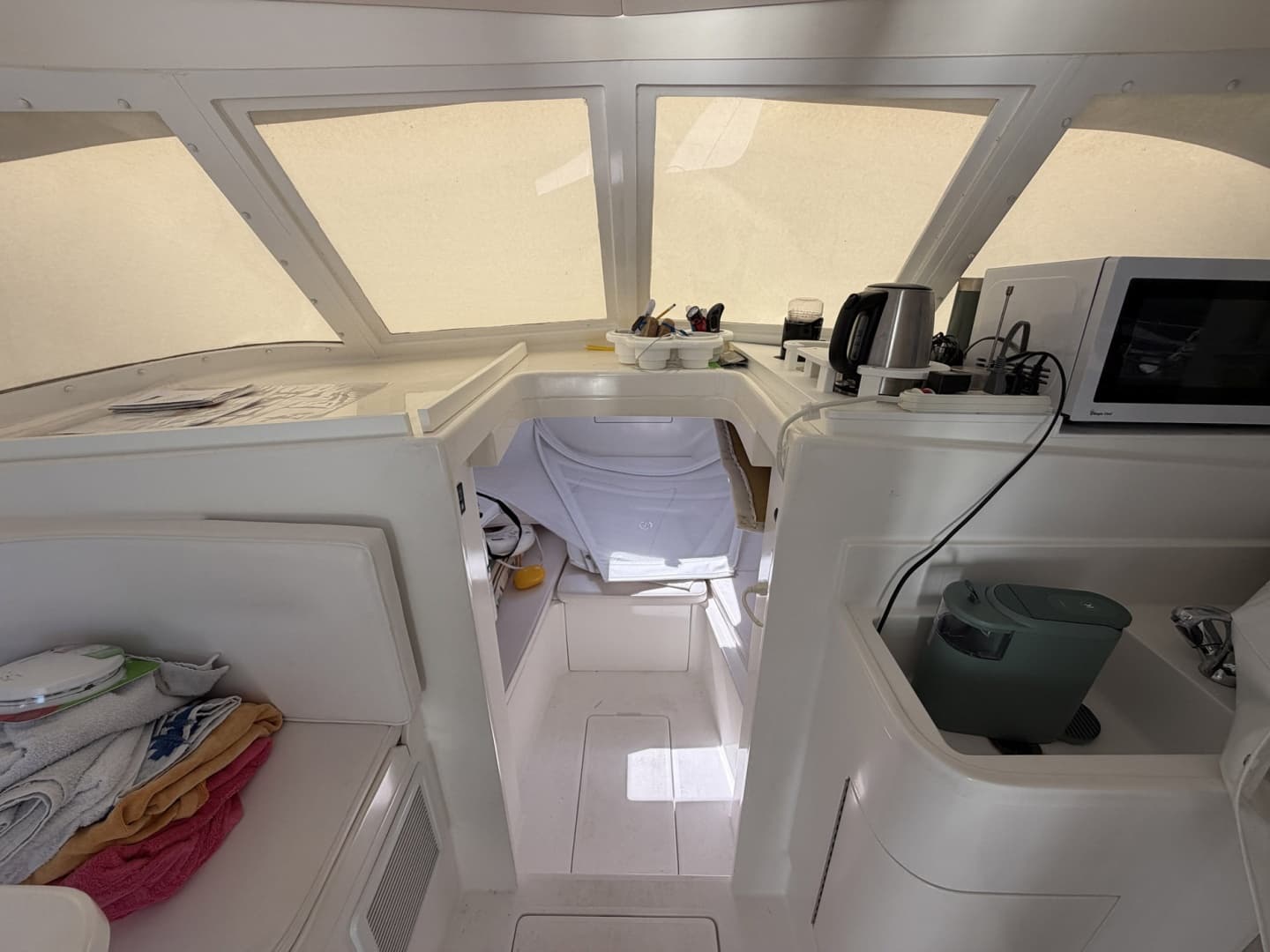 1977 Bertram 31 Flybridge