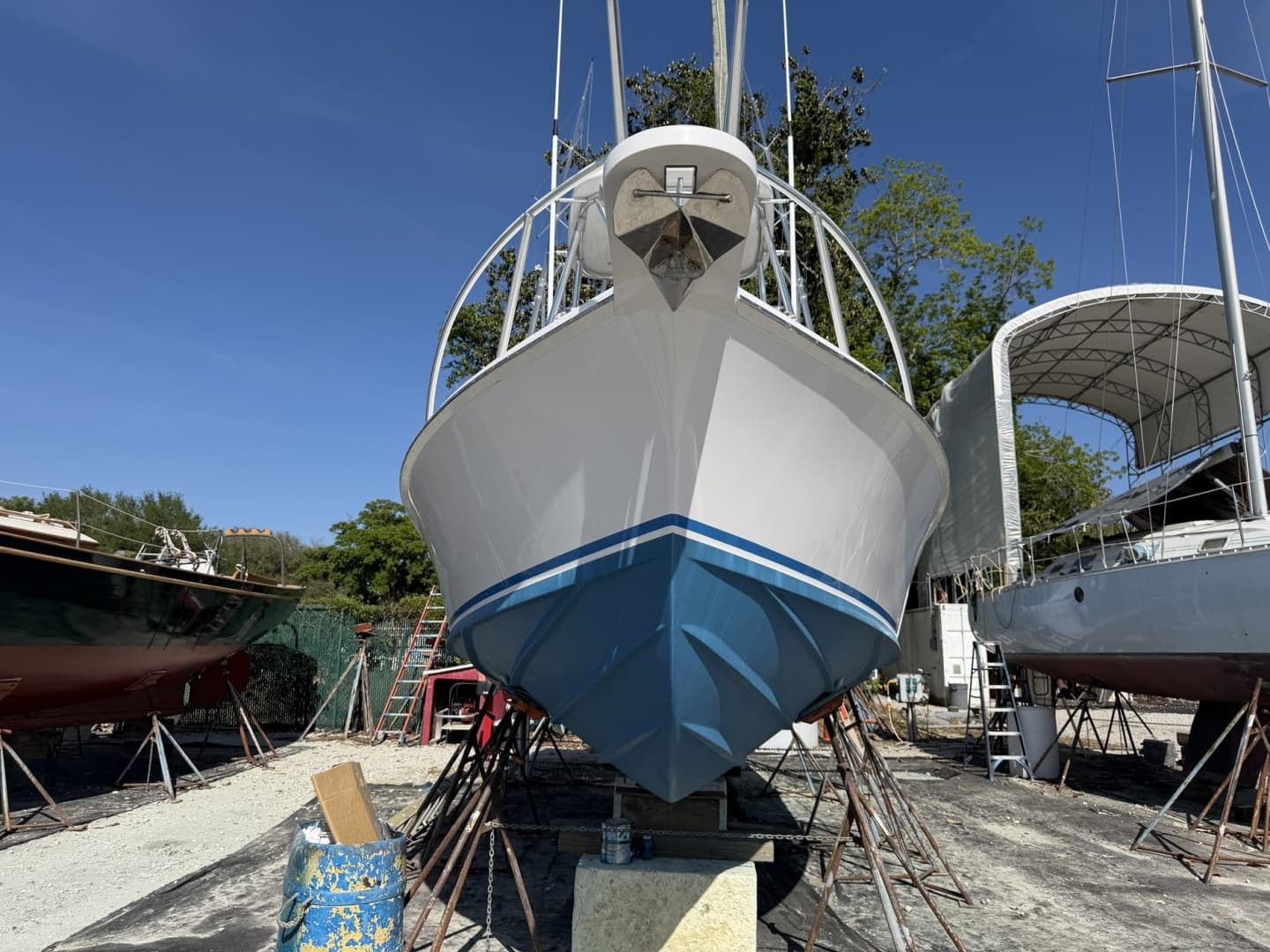 1977 Bertram 31 Flybridge