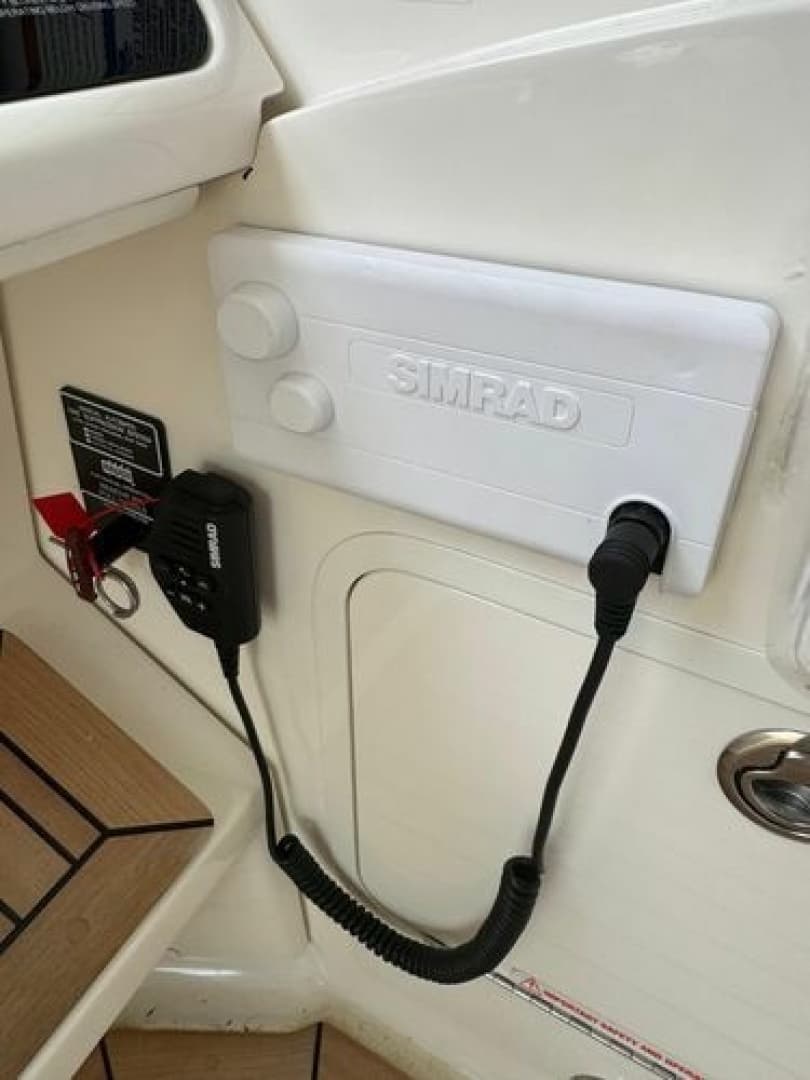 2021 Sea Ray Sundancer 320 Outboard