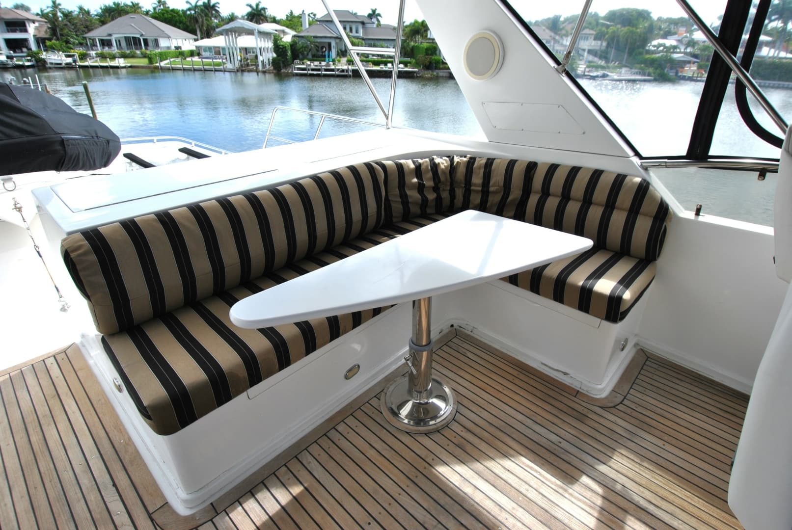 L-Shaped Settee