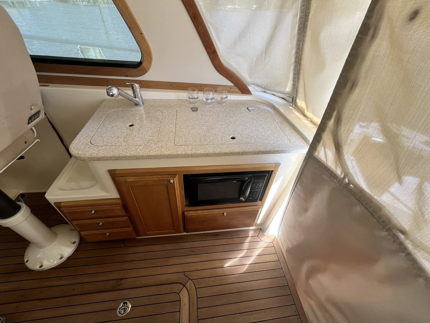 2007 Sabre 34 Express