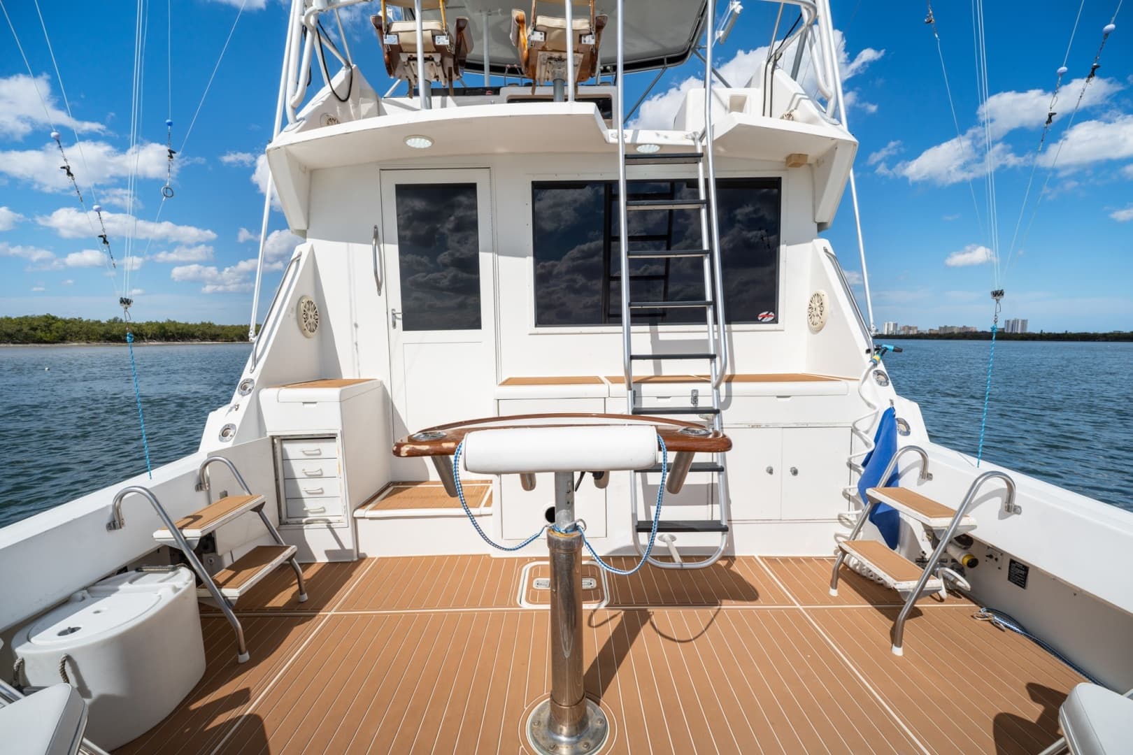 1995 Hatteras 