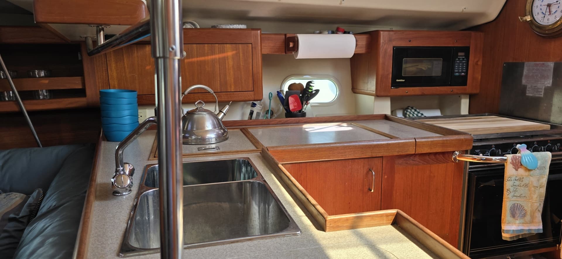1998 Hunter 410