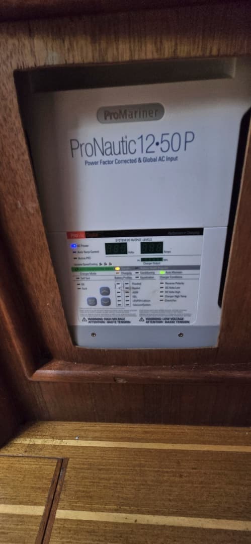 1998 Hunter 410