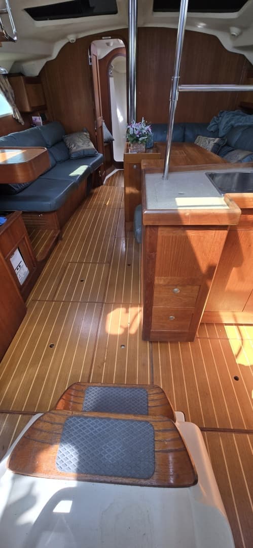 1998 Hunter 410