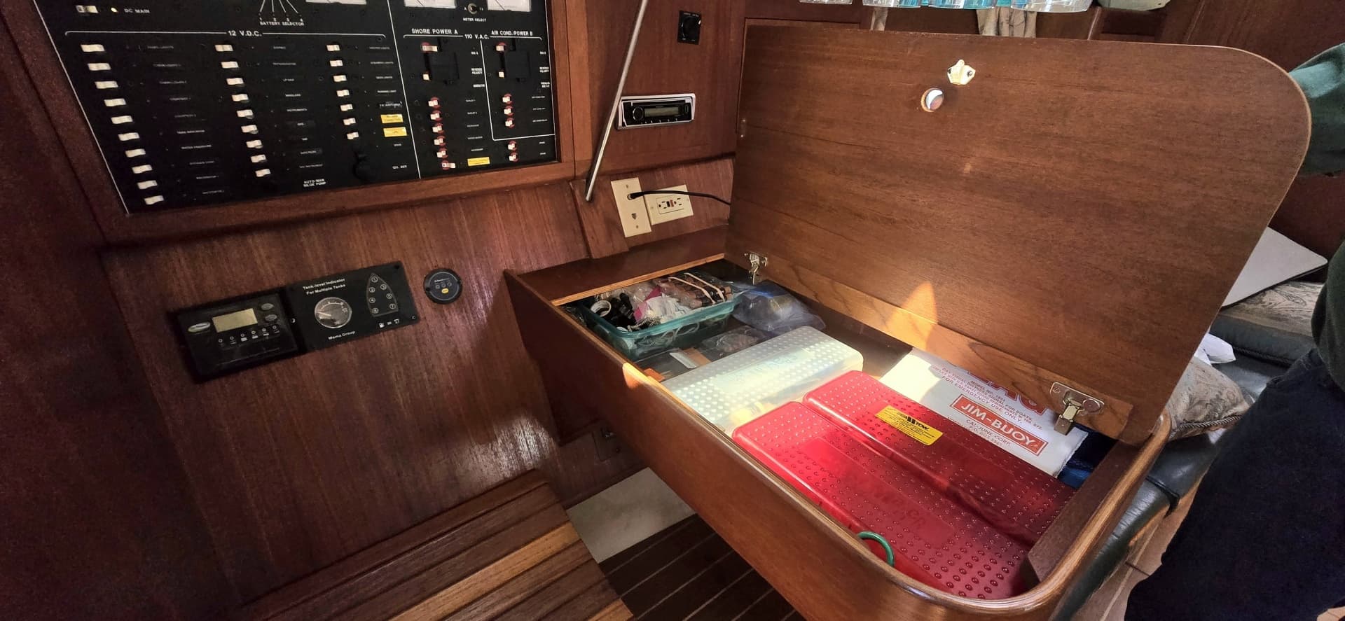 1998 Hunter 410