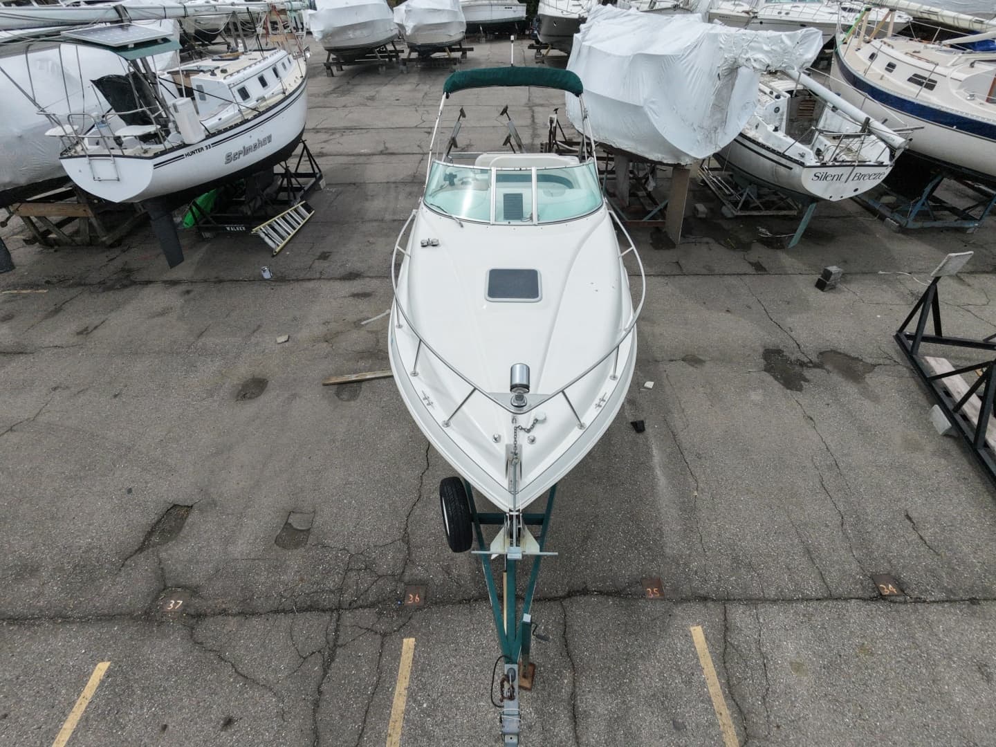 1998 Rinker 266 Fiesta Vee