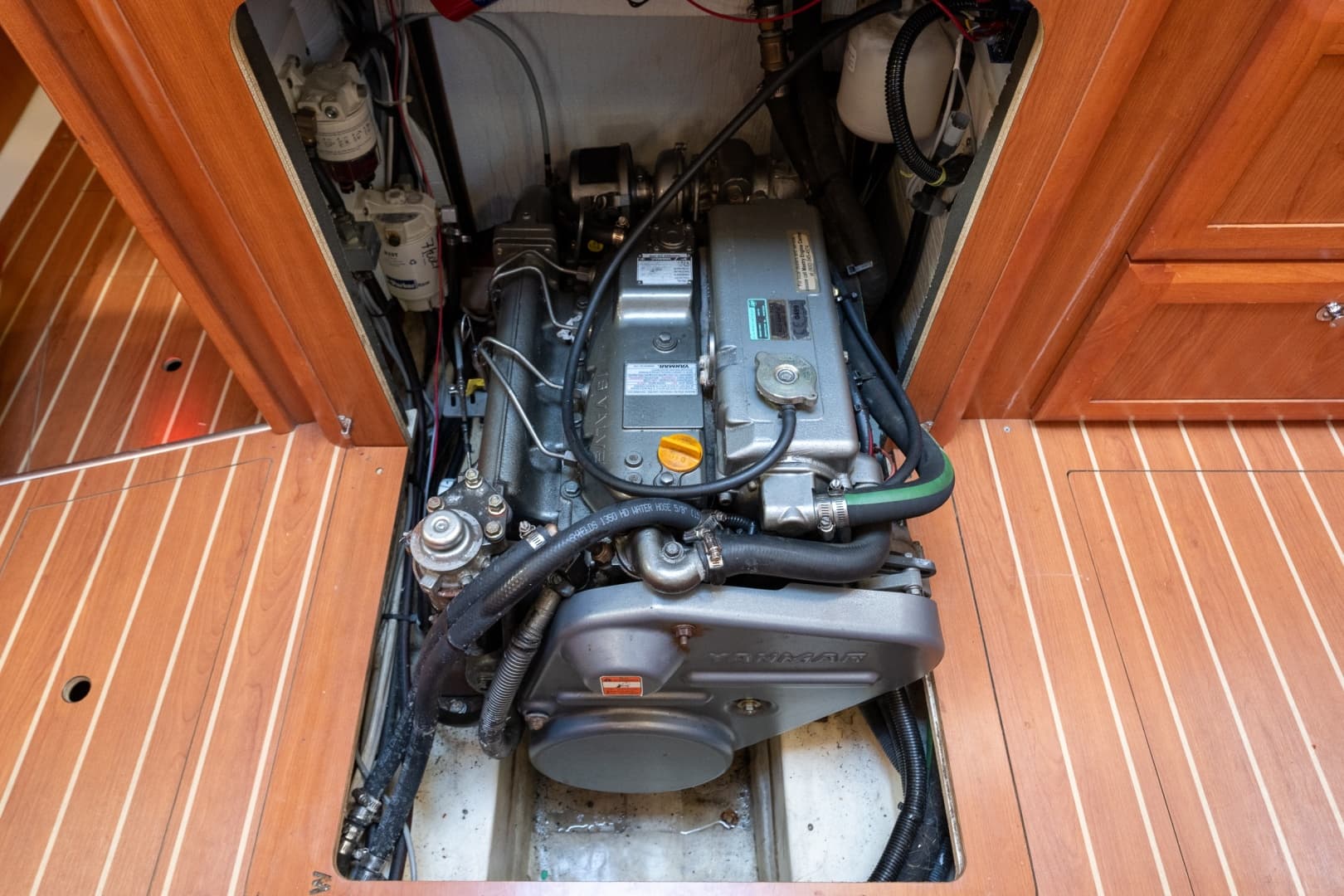 2008 Hunter 45 DS