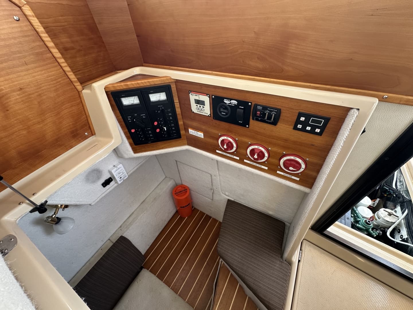 2016 Cutwater C-28 LE