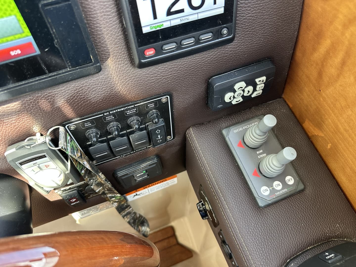 2016 Cutwater C-28 LE